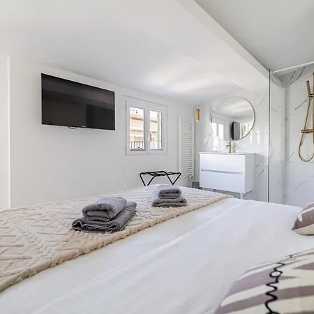 Luxurious 2 Bedroom Penthouse With Roof Terrace アパート