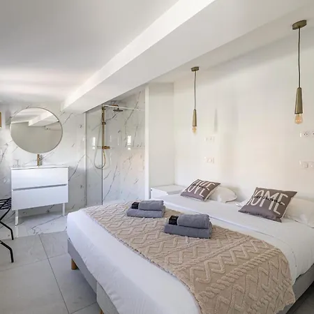 Luxurious 2 Bedroom Penthouse With Roof Terrace アパート